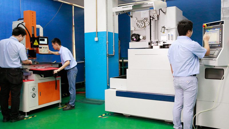 高精度冲压模具：揭秘其背后的技术奥秘与选型关键