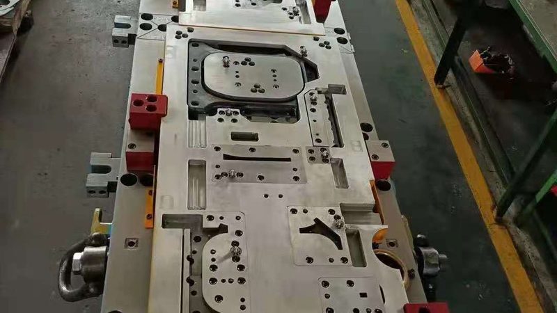 压铸模具加工，深圳工厂到底在拼什么
