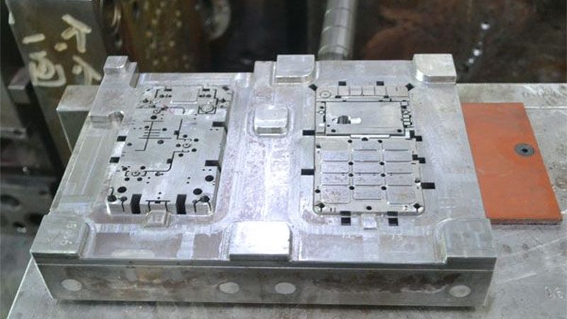 吹塑模具：揭秘其背后的技术与选择之道**
